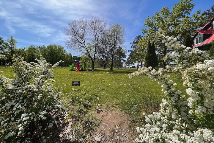 Property Grounds 39 of 39