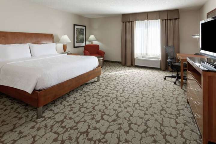 Room 26 of 41