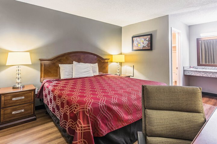 Room 15 of 23