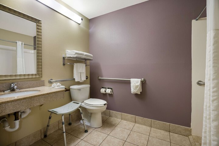Room 16 of 29