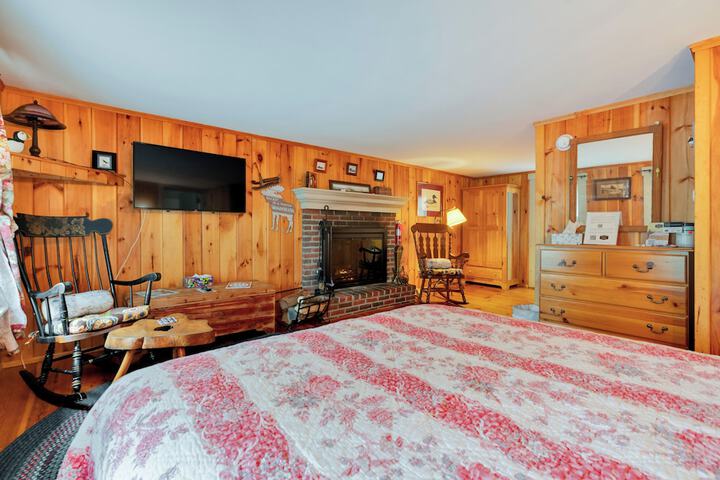 The James Place Inn B & B