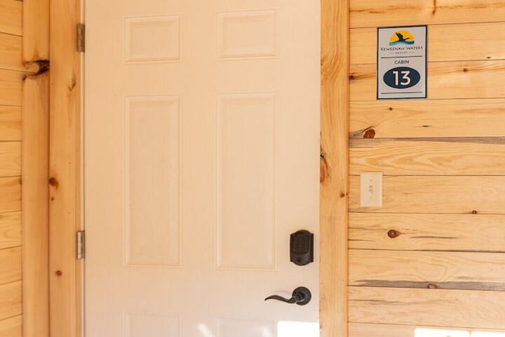 Keweenaw Waters Resort