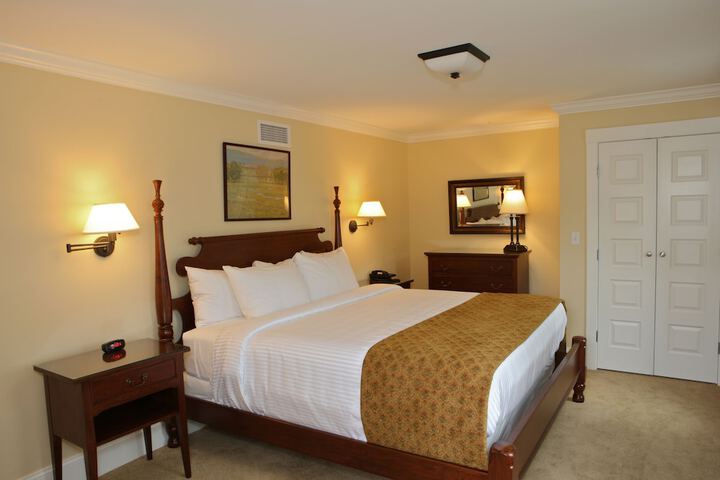 Room 21 of 30