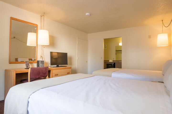 Room 16 of 36