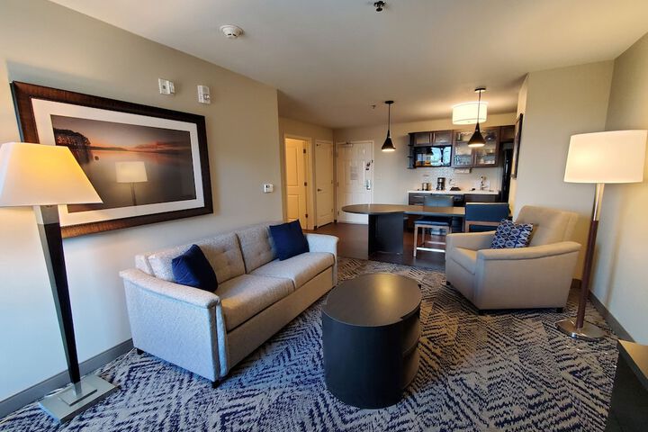 Candlewood Suites Lake Charles South by IHG