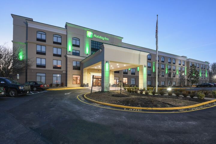 Hotel 2 of 41