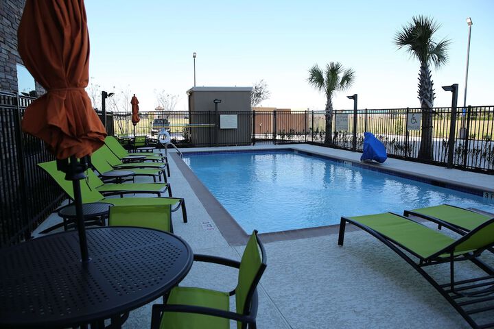 Pool 4 of 48