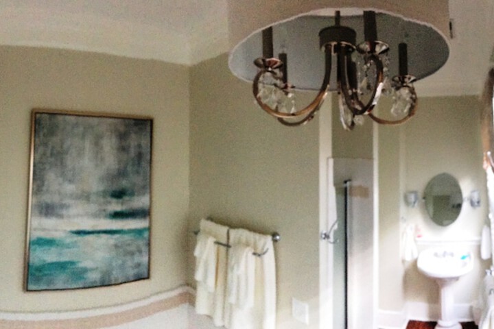 Room 15 of 28