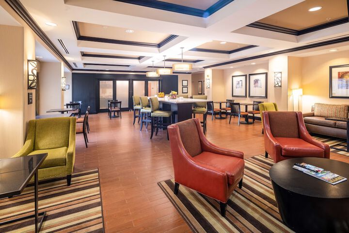 Hotel Interior 7 of 34