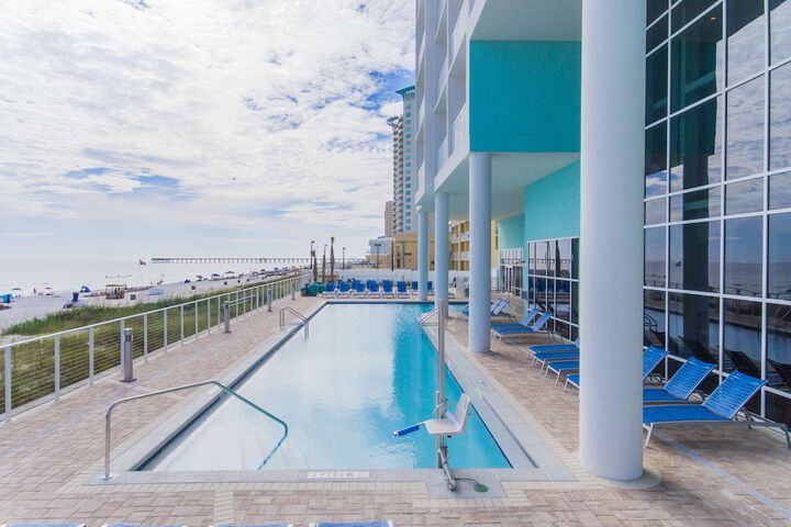Hampton Inn & Suites Panama City Beach-Beachfront