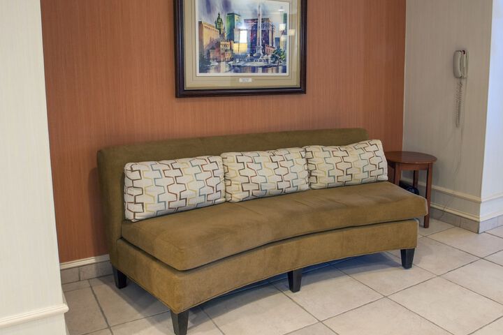 Hotel 6 of 35