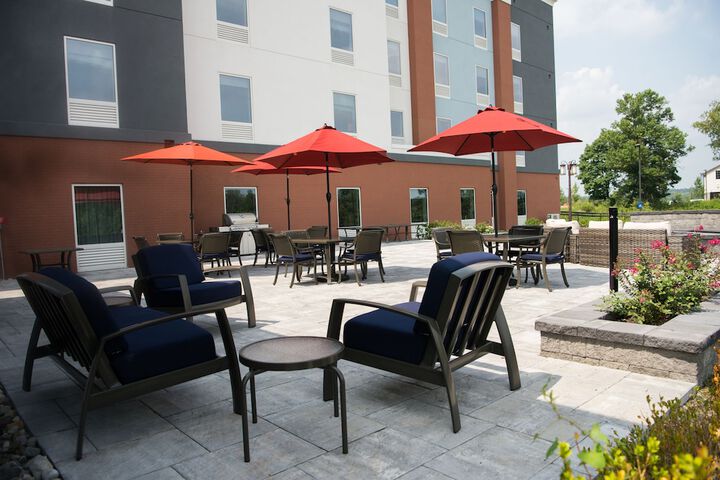 Terrace/Patio 44 of 46