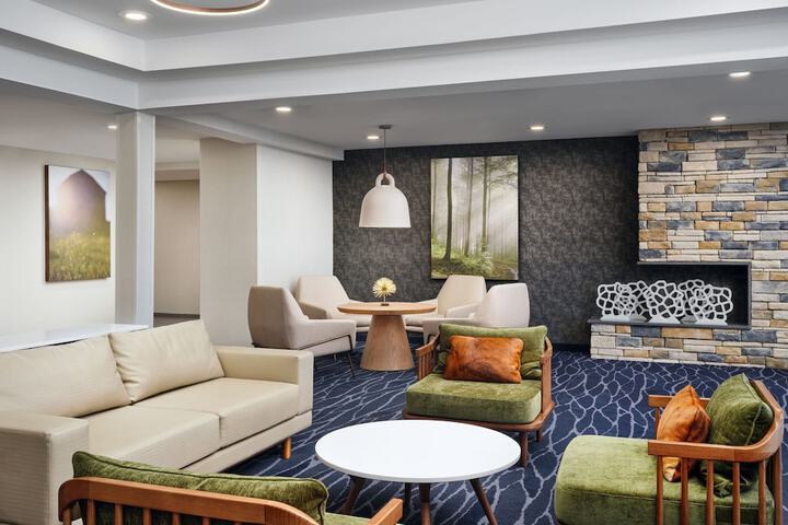 Hotel Interior 11 of 33