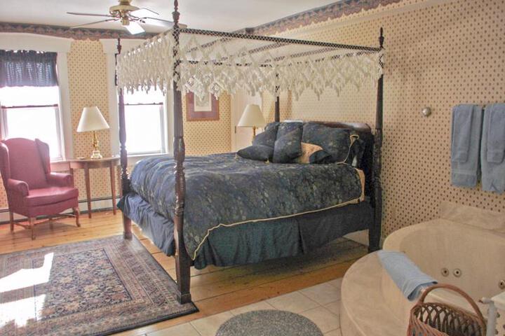 THE ANDRIE ROSE INN