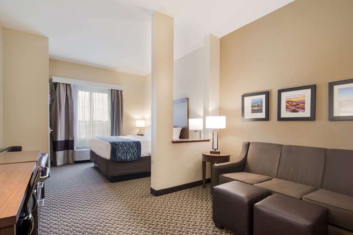 Room 16 of 71