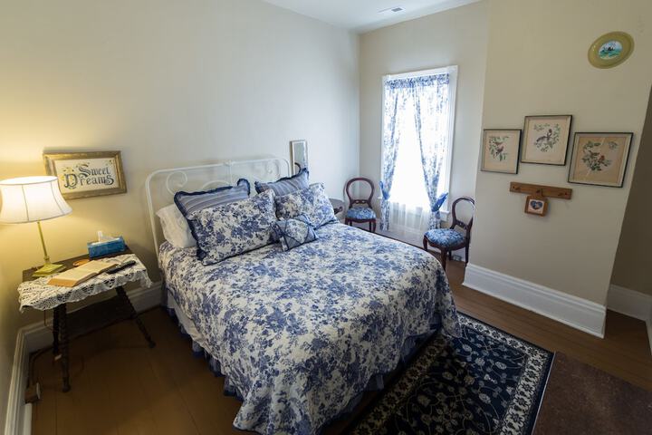 Room 20 of 32