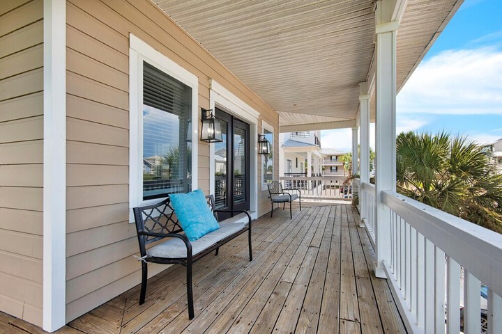 Terrace/Patio 160 of 176