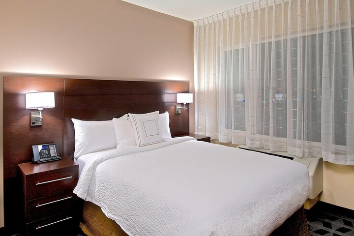 Room 20 of 25