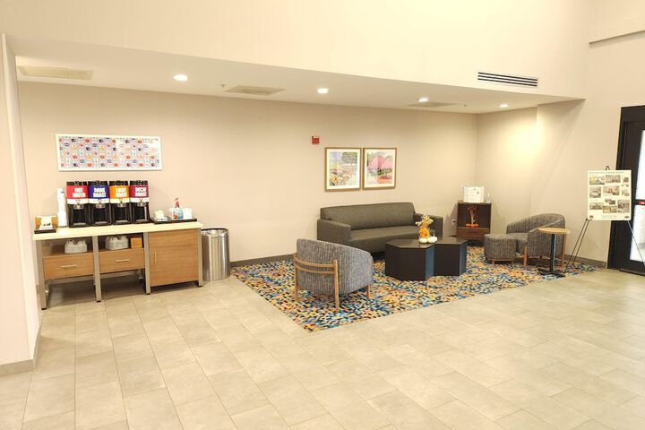Hampton Inn & Suites Lamar