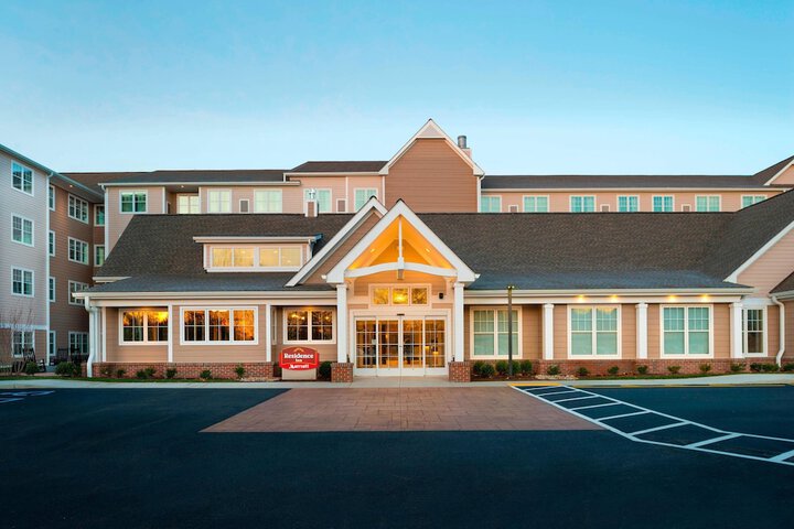 Hotel 2 of 66