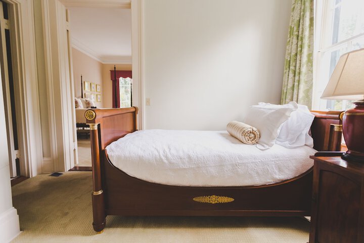 Room 10 of 47