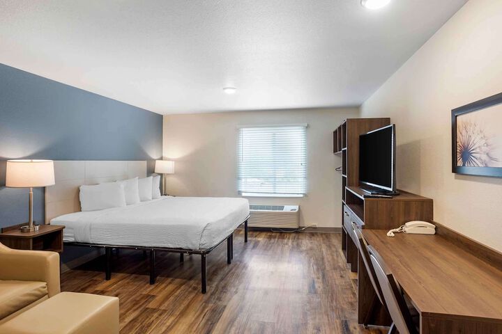 Room 16 of 29
