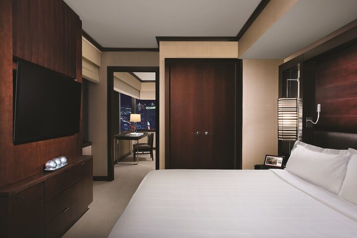 Room 41 of 61