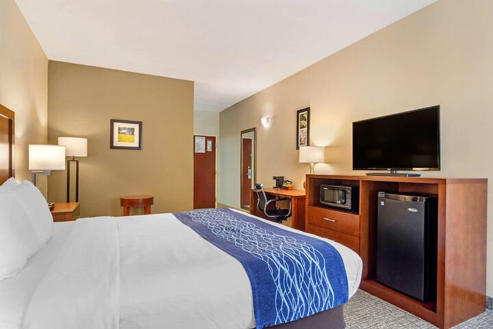 Room 17 of 22