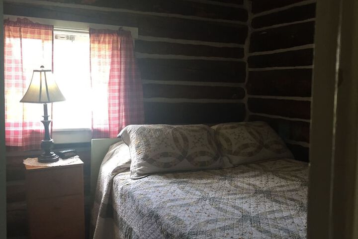 Room 33 of 56