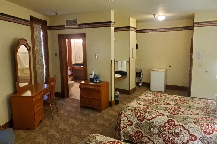 Room 29 of 56