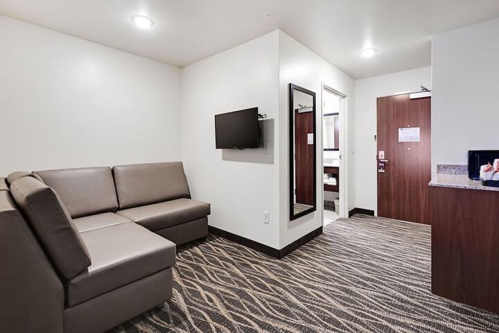 Room 61 of 112