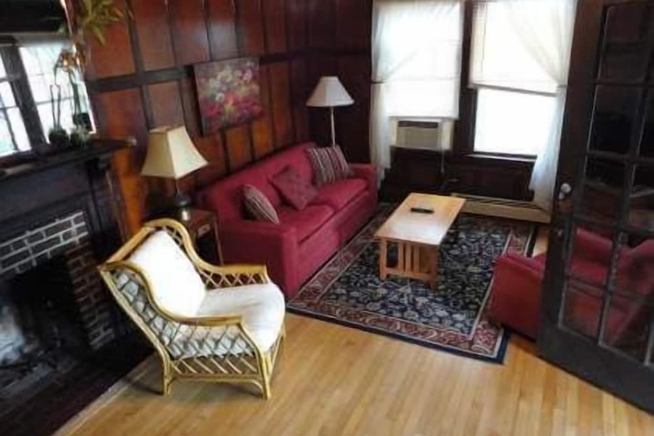 Room 13 of 51