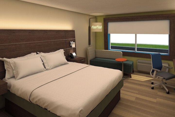 Room 13 of 30