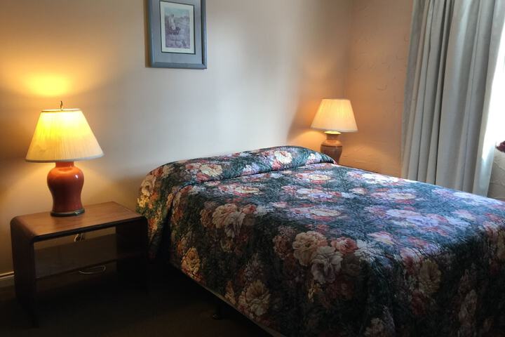 Room 18 of 38