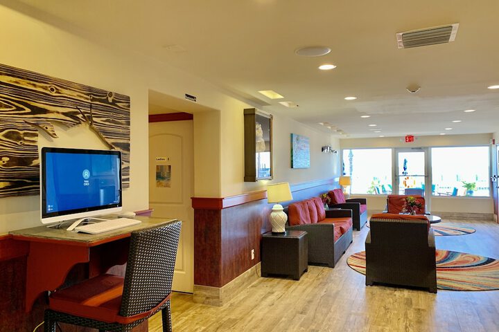 Business Center 133 of 141
