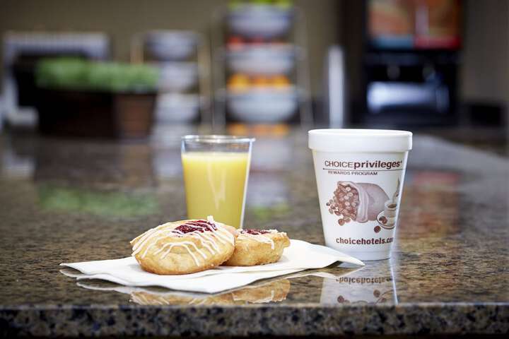 Breakfast/Coffee Service 50 of 54