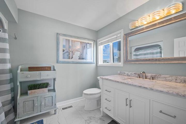 Sparrows Beach Nest by Sea Scape Properties