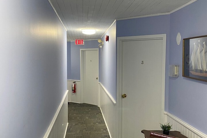 Ballroom/Hall 74 of 78