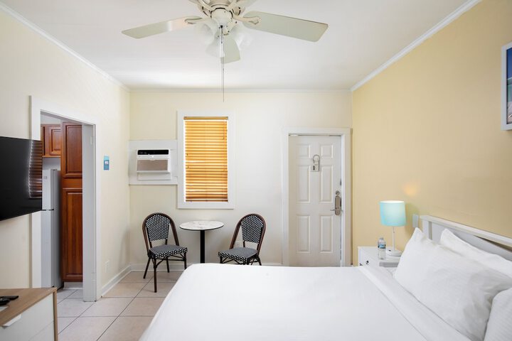 Room 26 of 47