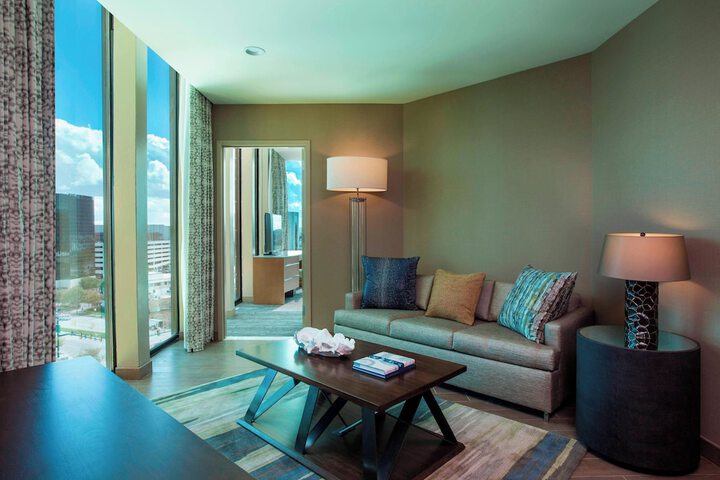Room 34 of 57