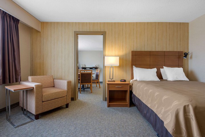 Room 22 of 26