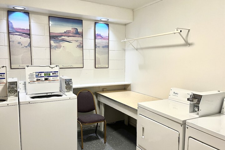 Room 21 of 29