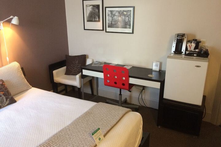 Room 92 of 115