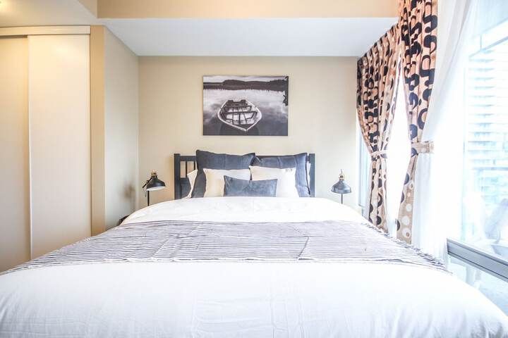 Room 22 of 32