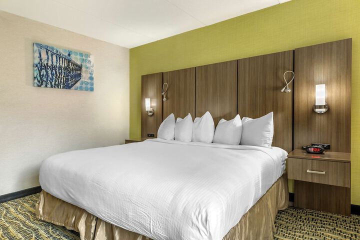 Room 14 of 39