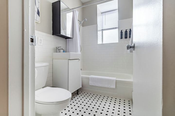Landing Furnished Apartment Near Yale University