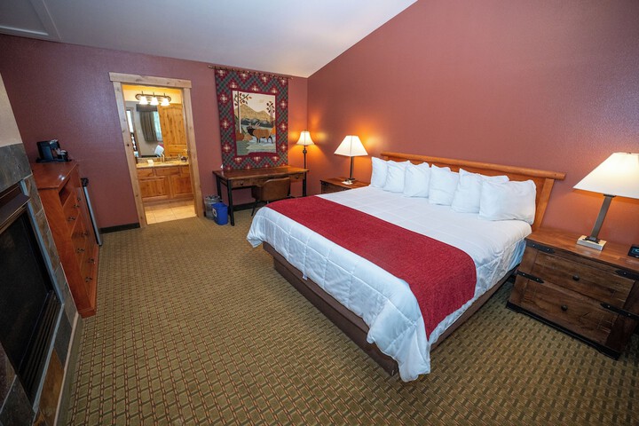 Silver Moon Inn