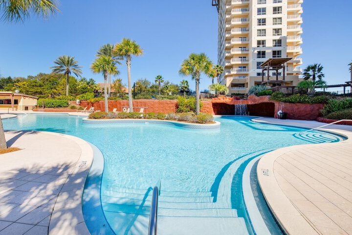 Pool 13 of 43