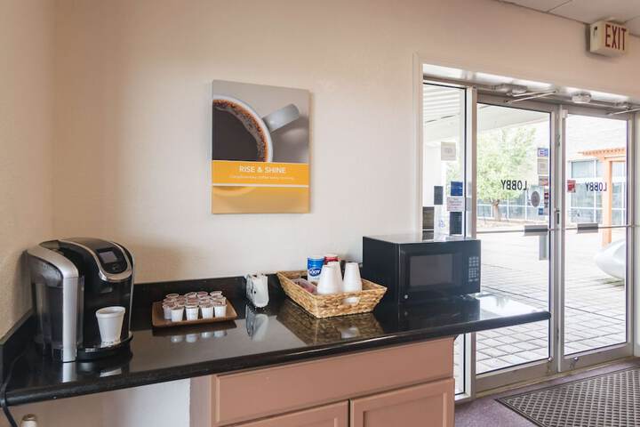 Motel 6 Snyder TX