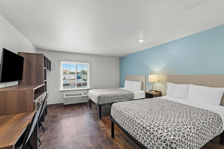 Room 28 of 42